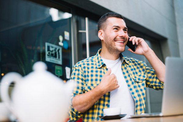 A guy doing a sales talk