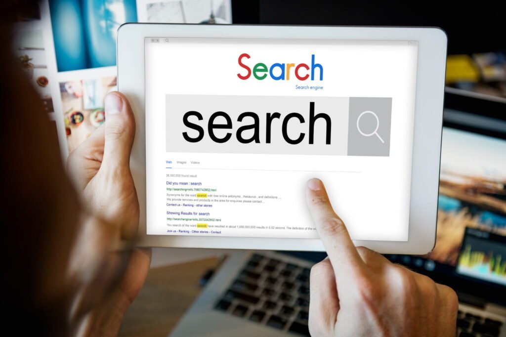 A person searching on Google