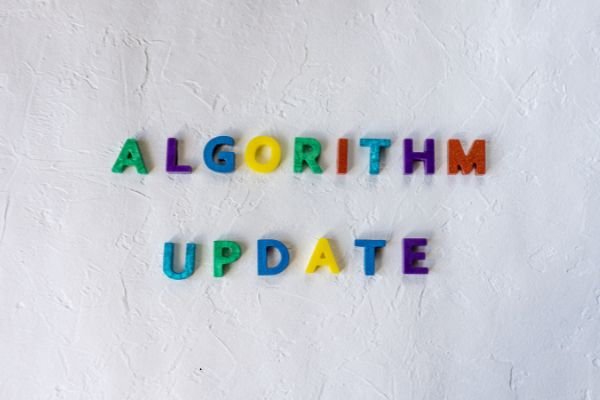 Internal linking based on google algorithm