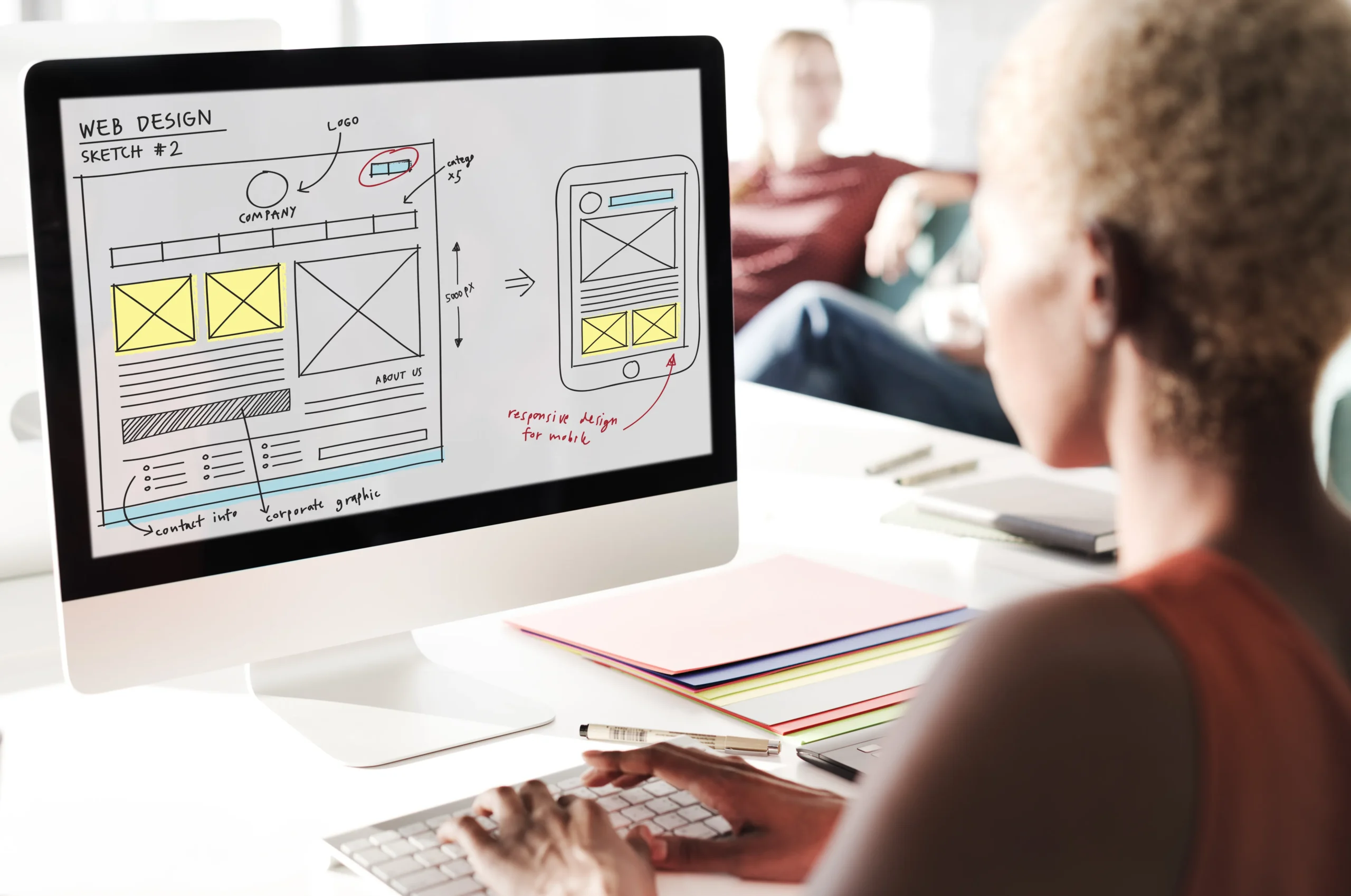 Woman with a web design framework for SEO