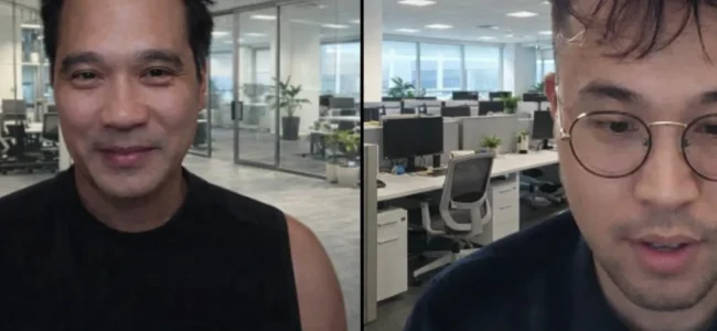 Mike having a metting with client for Google SEO service